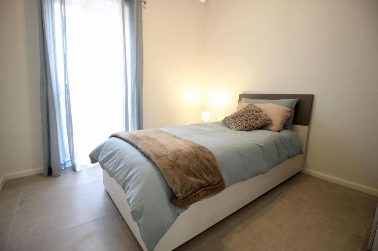 Gzira 3 Bedroom Apartment Luaran gambar